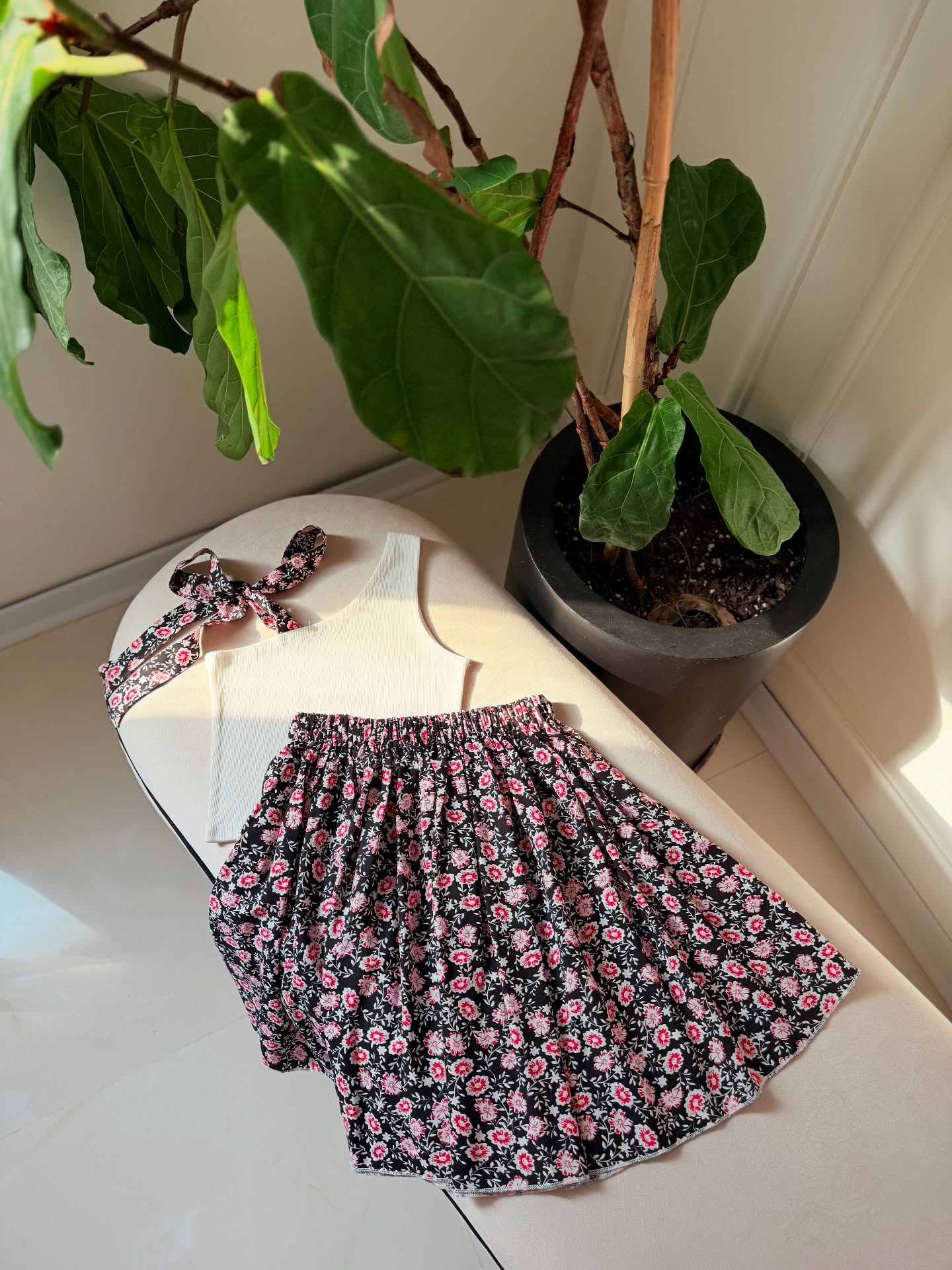 ست دامن گل گلی و کراپ